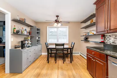 4 Rowe Street, Coram, NY 11727 - Photo 9