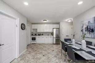 160 E Kearsing Pkwy, Monsey, NY 10952 - Photo 9