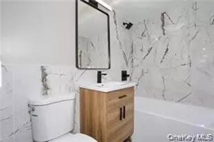 152 Kearsing Pkwy, Monsey, NY 10952 - Photo 3