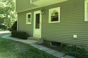 3213 S Shelley St, Mohegan Lake, NY 10547 - Photo 13