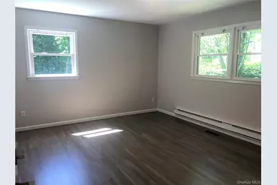 3213 S Shelley Street, Mohegan Lake, NY 10547 - Photo 7