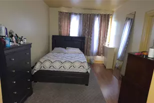 65-12 Myrtle Ave, Glendale, NY 11385 - Photo 21