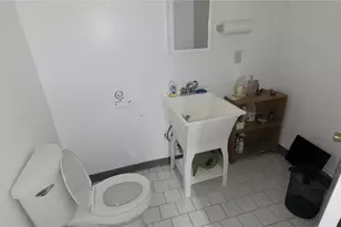 65-12 Myrtle Ave, Glendale, NY 11385 - Photo 11