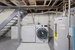 490 Carol Pl, Pelham, NY 10803 - Photo 17