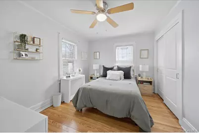 490 Carol Place, Pelham, NY 10803 - Photo 15