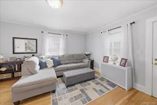 490 Carol Pl, Pelham, NY 10803 - Photo 5