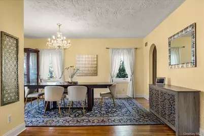 118 Baker Hill Road, Great Neck, NY 11023 - Photo 11