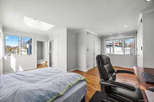 118 Baker Hill Rd, Great Neck, NY 11023 - Photo 25