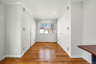 118 Baker Hill Rd, Great Neck, NY 11023 - Photo 27