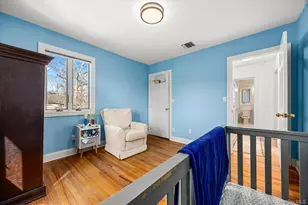 118 Baker Hill Rd, Great Neck, NY 11023 - Photo 31