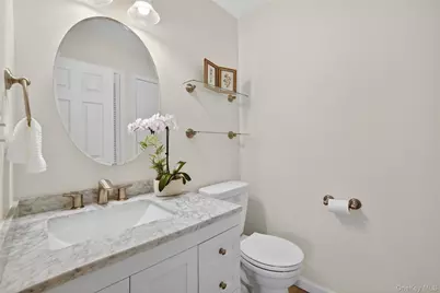 18 Granada Crescent #14, White Plains, NY 10603 - Photo 17