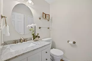 18 Granada Crescent, White Plains, NY 10603 - Photo 17