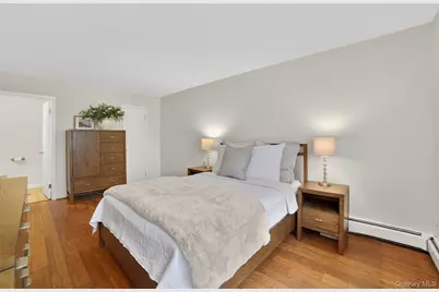 18 Granada Crescent #14, White Plains, NY 10603 - Photo 15