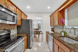 18 Granada Crescent, White Plains, NY 10603 - Photo 5