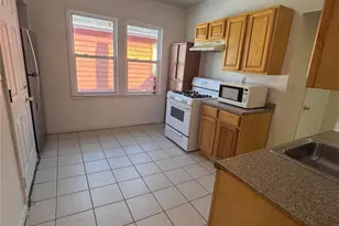 4 Gray St, Poughkeepsie, NY 12603 - Photo 23