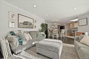 17 Hawthorne St, Massapequa, NY 11758 - Photo 7