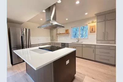 39 Falconer Street, Beacon, NY 12508 - Photo 9
