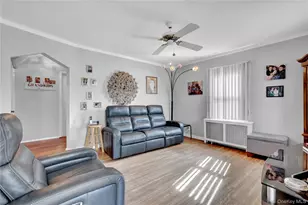 1020 N 5th St, New Hyde Park, NY 11040 - Photo 3