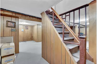 1020 N 5th Street, New Hyde Park, NY 11040 - Photo 19