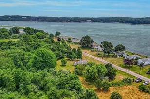 31 Sage Blvd, Greenport, NY 11944 - Photo 5