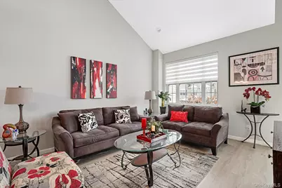 483 Spring Drive, East Meadow, NY 11554 - Photo 7