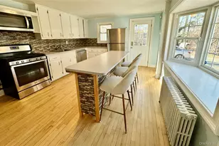 2 Ruth Ln, Glenwood Landing, NY 11547 - Photo 7