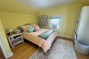 2 Ruth Ln, Glenwood Landing, NY 11547 - Photo 13