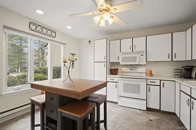 441 Heritage Hills #D, Somers, NY 10589 - Photo 5