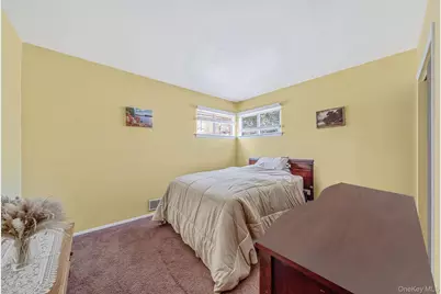 156 Gibbs Road, Central Islip, NY 11722 - Photo 27