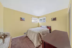 156 Gibbs Rd, Central Islip, NY 11722 - Photo 27