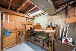 156 Gibbs Rd, Central Islip, NY 11722 - Photo 43