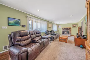 156 Gibbs Rd, Central Islip, NY 11722 - Photo 13