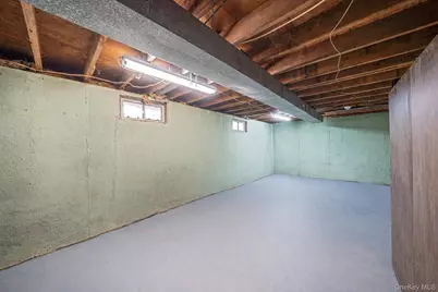 156 Gibbs Road, Central Islip, NY 11722 - Photo 47