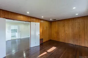 85-32 213th St, Hollis, NY 11427 - Photo 11