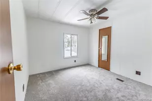 525 Riverleigh Ave, Riverhead, NY 11901 - Photo 7