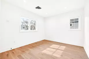 306 Hunter St, Mamaroneck, NY 10543 - Photo 25