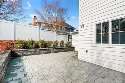 306 Hunter Street, Mamaroneck, NY 10543 - Photo 41