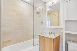 1 Renaissance Square, White Plains, NY 10601 - Photo 17