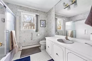 144 Landing Meadow Rd, Smithtown, NY 11787 - Photo 25