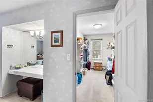 144 Landing Meadow Rd, Smithtown, NY 11787 - Photo 23