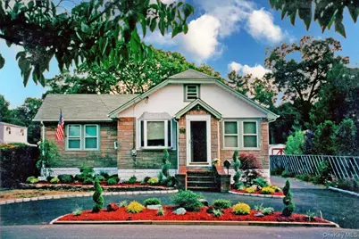 2016 Abbot Avenue, Merrick, NY 11566 - Photo 1