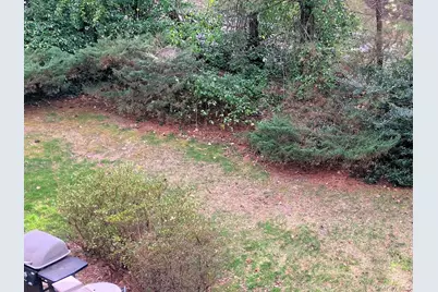 1404 Pondcrest Lane, White Plains, NY 10607 - Photo 11