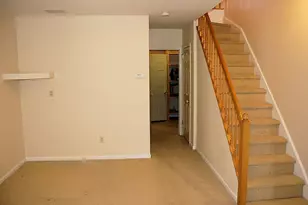 1404 Pondcrest Ln, White Plains, NY 10607 - Photo 15