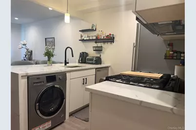 3141 29th Street #5B, Astoria, NY 11106 - Photo 3