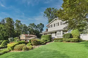 5 Gristmill Dr, Kings Park, NY 11754 - Photo 3