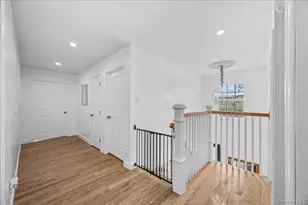 642 Lenore Ln, Elmont, NY 11003 - Photo 13