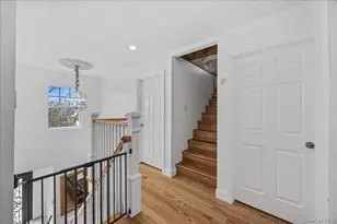 642 Lenore Ln, Elmont, NY 11003 - Photo 11