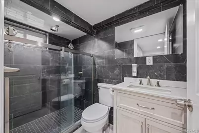 642 Lenore Lane, Elmont, NY 11003 - Photo 19