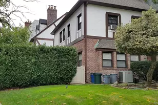 29-01 Bell Blvd, Bayside, NY 11360 - Photo 29