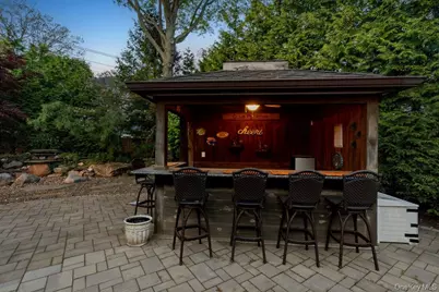 9 Defeo Court, Deer Park, NY 11729 - Photo 35